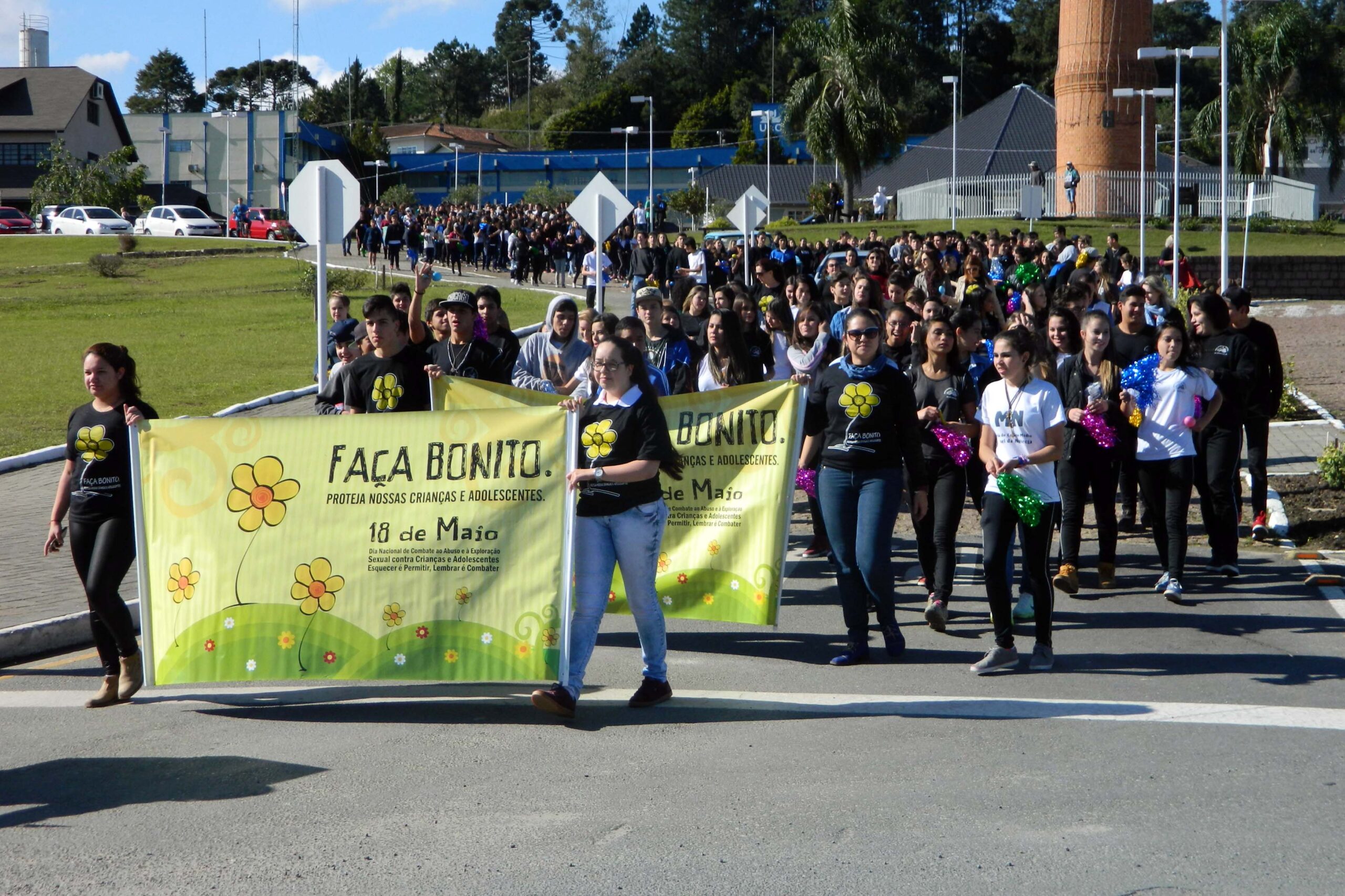 You are currently viewing Caminhada em prol da Campanha Nacional de Combate ao Abuso e Exploração de Criança e Adolescente