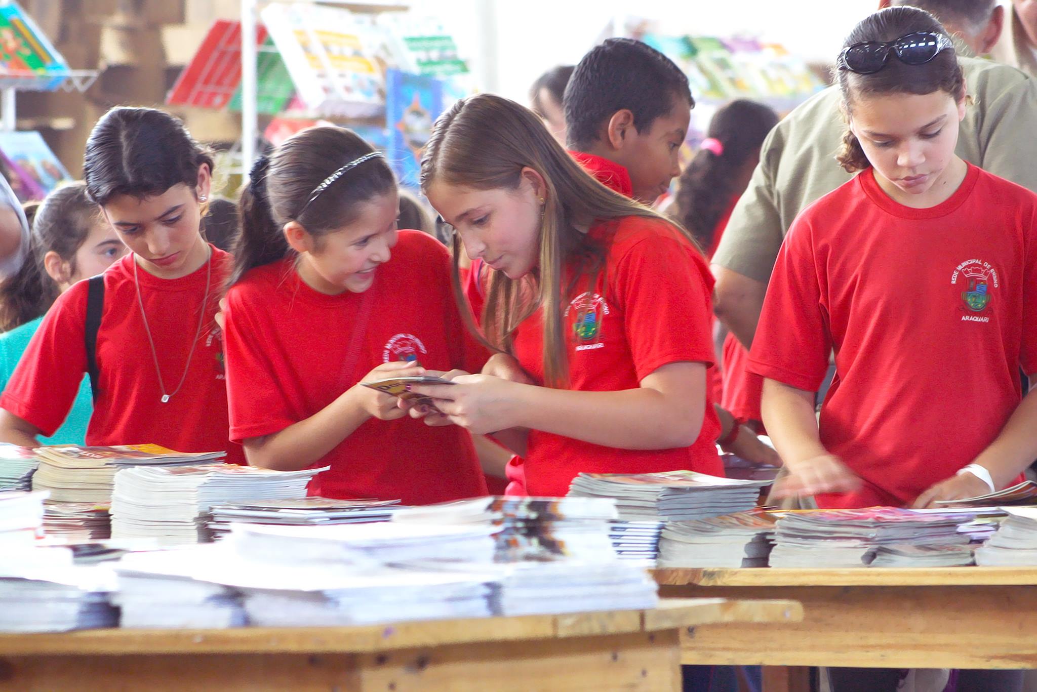 You are currently viewing Feira do Livro de Araquari será realizada em Unidades Escolares de 7 a 11 de novembro