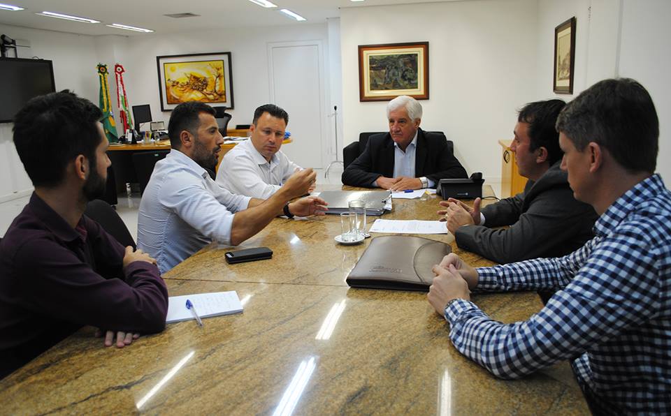 Read more about the article Secretário da Casa Civil, Nelson Serpa, recebeu o Prefeito para tratar de demandas municipais