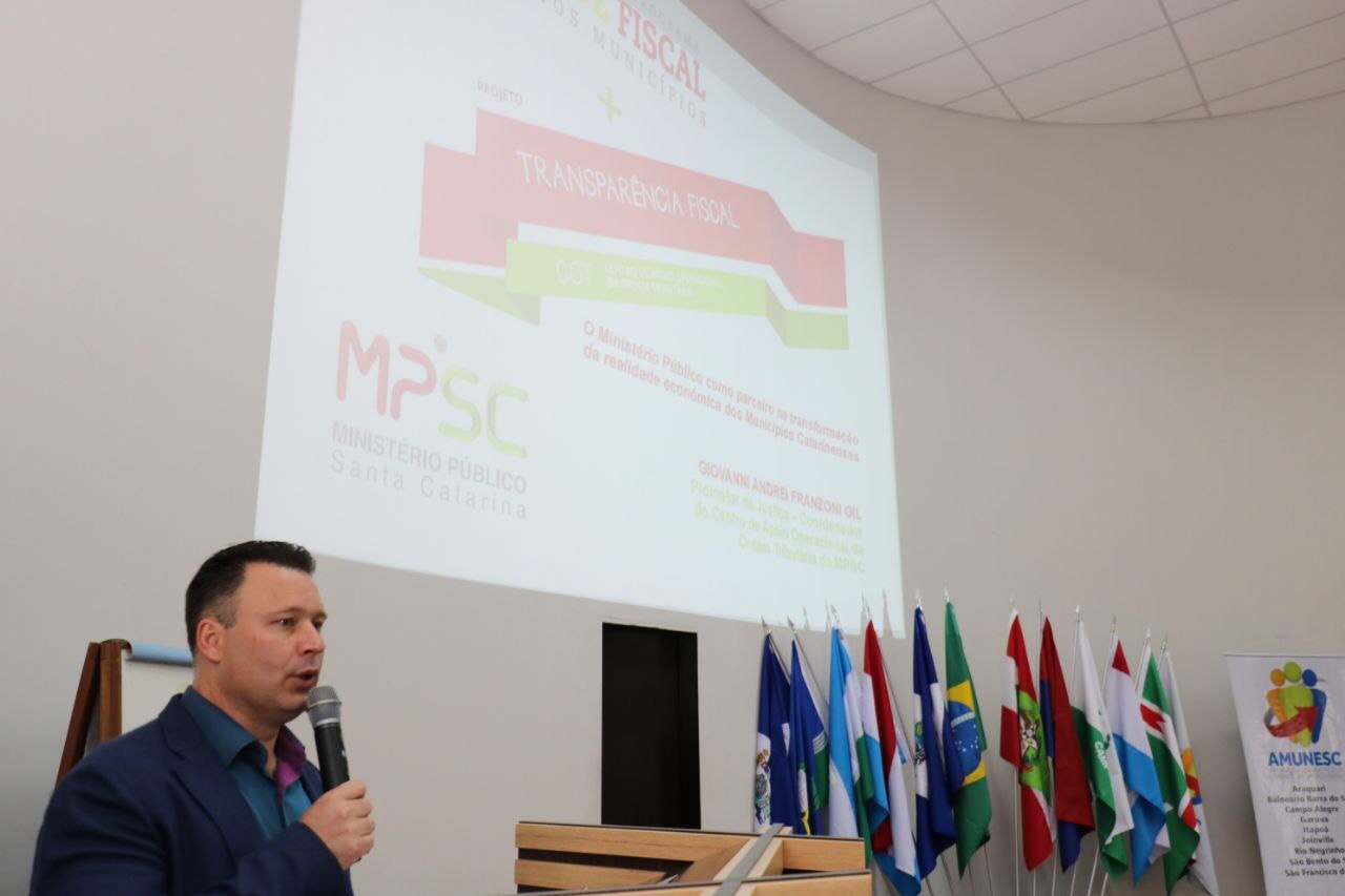 Read more about the article Municípios participam de palestra sobre Saúde Fiscal