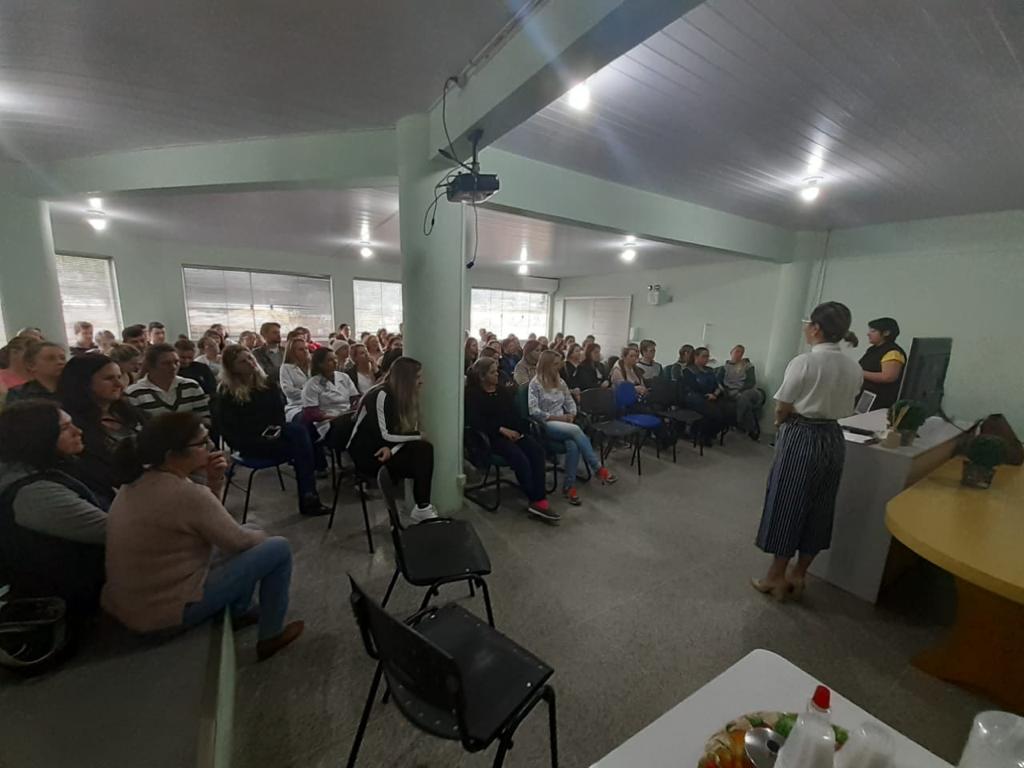 You are currently viewing Palestra sobre prevenção ao suicídio envolve profissionais da saúde