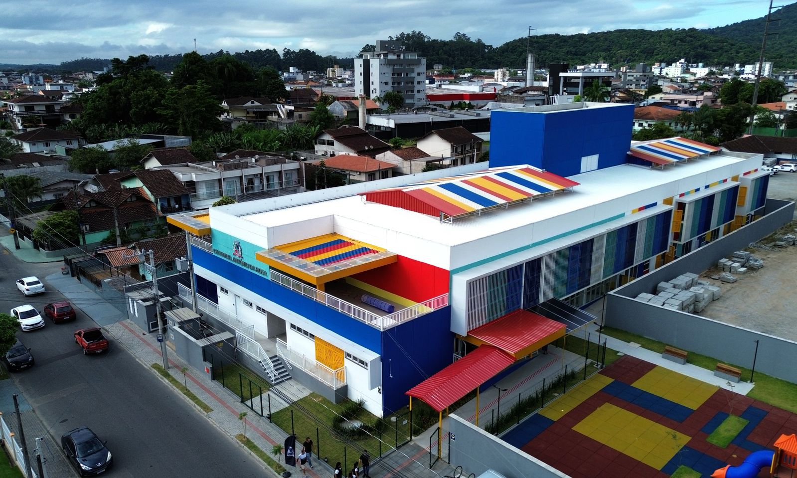 You are currently viewing Joinville inaugura o primeiro CEI com projeto desenvolvido pela Amunesc e premiado pelo BIM CREA/SC